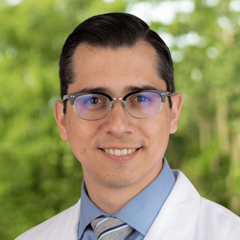 Dr. David Alvarez